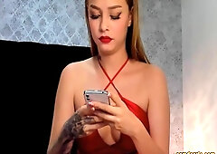 CAMDAZZLE - Alluring Light-Haired Jummy Figure Moving Her Donk