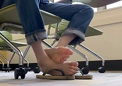 Squeak on my soles while I listen to a lecture