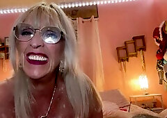 A lot of deepthroat action jointly with some erotic sexy screwing.