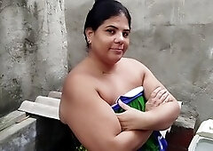 Neighbor fills up my ass with cum after fixing the washing machine while husband watches