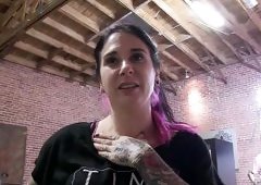 Goth Porn Hotties Get Ready For Their Scene