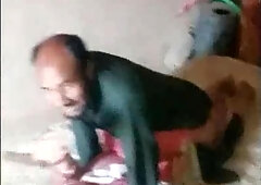 Indian pussy fucking for more video join our telegram channel @desi41