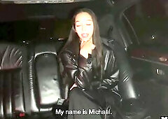 A Glamorous Dad’s Gal Screwed In A Limo For Joy Whilst Talking On The Phone !!!