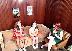 Wild threeway session with cougar and kitten sharing cock