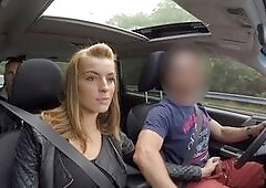 Chick with perfect ass and boobs gets paid for sex in car