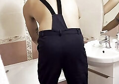 I got preggy by the plumber! This guy came right inside me!