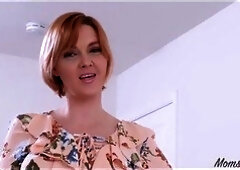 Mommy lets son jack to her sexy cougar body - Marie Mccray