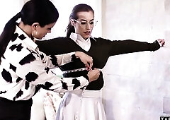 Lesbo mother I'd like to fuck tailor Penny Barber ding-dong screwing her client Spencer Bradley