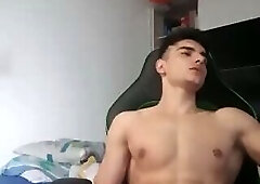 Young Jared Shaw aka Vasil Constantin cumming