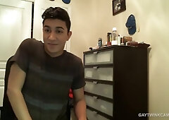 Latin Amateur Alexio Webcam Jack Off