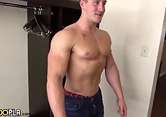 All Yankee Teenie Milks His Muscle Penis & Ejaculates