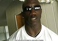 Black Body Builder Hot Solo
