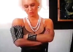 dominatrix i latex fra Danmark