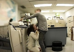 Caught by Secretary stroking in office. Oral job