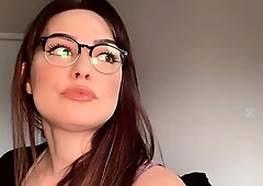 Amateur Webcam Chick Masturbates On Webcam More at