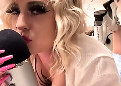 Blonde fingering and toying her ass before taking two