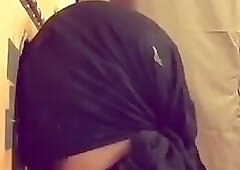 SEXY VERBAL STUD LIKES TO DRILL SLOPPY THROAT