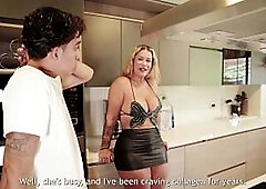 My girlfriend's mother I'd like to fuck aunt makes me an suggest I can't refuse