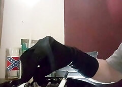 Just a clip showing my ashtray, two VS120 menthols and my ebony gloves