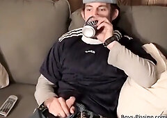 Naughty Amateur Maxxx Pound Jerks Off Big Dick And Pees Solo