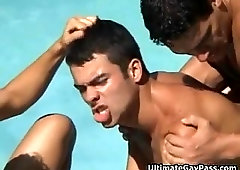 Hot Threeway Safe Frigging By The Pool