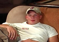 Active Duty: Trent and Gio Can't Get Enough of Each Other