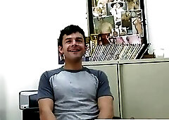 Gay shows his porn talent at an audition