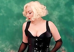 Sissy Positive Female Domination MILF POV