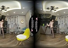 Solo babe, Candy Red masturbates in the kitchen, in VR