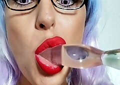 Big boobs milf masturbating