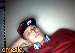 Straight boy cheats on his girlfriend