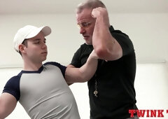 TwinkTop - DILF Coach Dale Savage offers up his hole to hot muscle twink