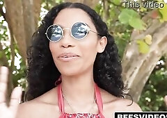 Messy Rich banged 3 vaginas for the large fest