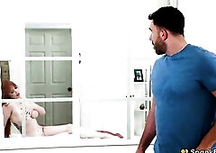 SPANKBANG GOLD - Stacked mother I'd like to fuck Lauren Phillips Seduces MASSIVE Cocked Handyman