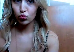 Amateur Blonde Teen Plays Solo with Toy Webcam Porn