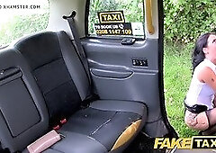 Sex mad MILF loves to ride cock in London taxi