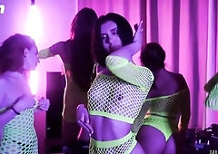 I came for my birthday and ended up in an fuckfest Lera Murr, Murkovski, Hawt Pearl, Nigonika, Leo Ahsoka