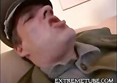 Oberst Schmerz Und Mistress Cynthia - Scene 1 - SMALL TALK