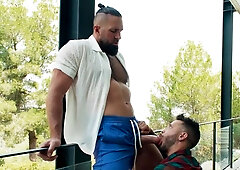 Strong men go from blowjob to anal bareback in loud positions