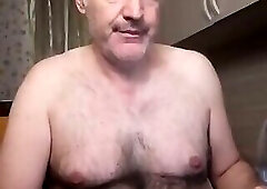A Porn Movie and a Handjob to Wake up Content and Happy!