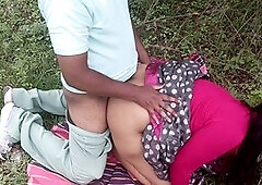 Desi Marathi bhabhi gets down in the jungle for some hot rough fun