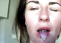 Camilla Moon - Semen on my face.