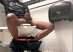 Moaning Restroom Cum Shooter (SexyRockstar)