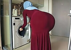 Step Mom in a hijab accidentally caught my naughty stare on her round ass