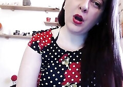 Your nice-looking Italian stepmother puffs up and then plays with this massive balloon! What a palatable thing who knows how well u will watch her lar