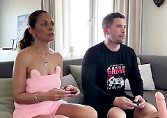 Ideal wife: I must bang her booty if I win against her playing movie scene games