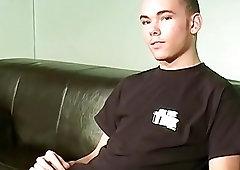 Hot hunk masturbates before warm cumshot