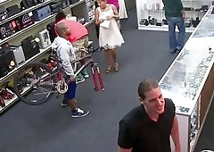 Black hunk has to open his mouth wide if he wants to get this money