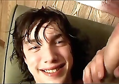 Horny Twinks Sucking & Pissing