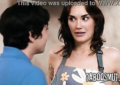 Stepmom's Large Booty is Served For Pounding
